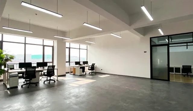 通讯设备安装调试中的性能与适用条件选型关注点